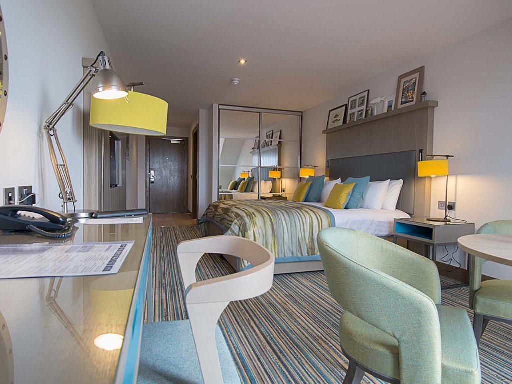 The Waterside Hotel 시밀 외부 사진