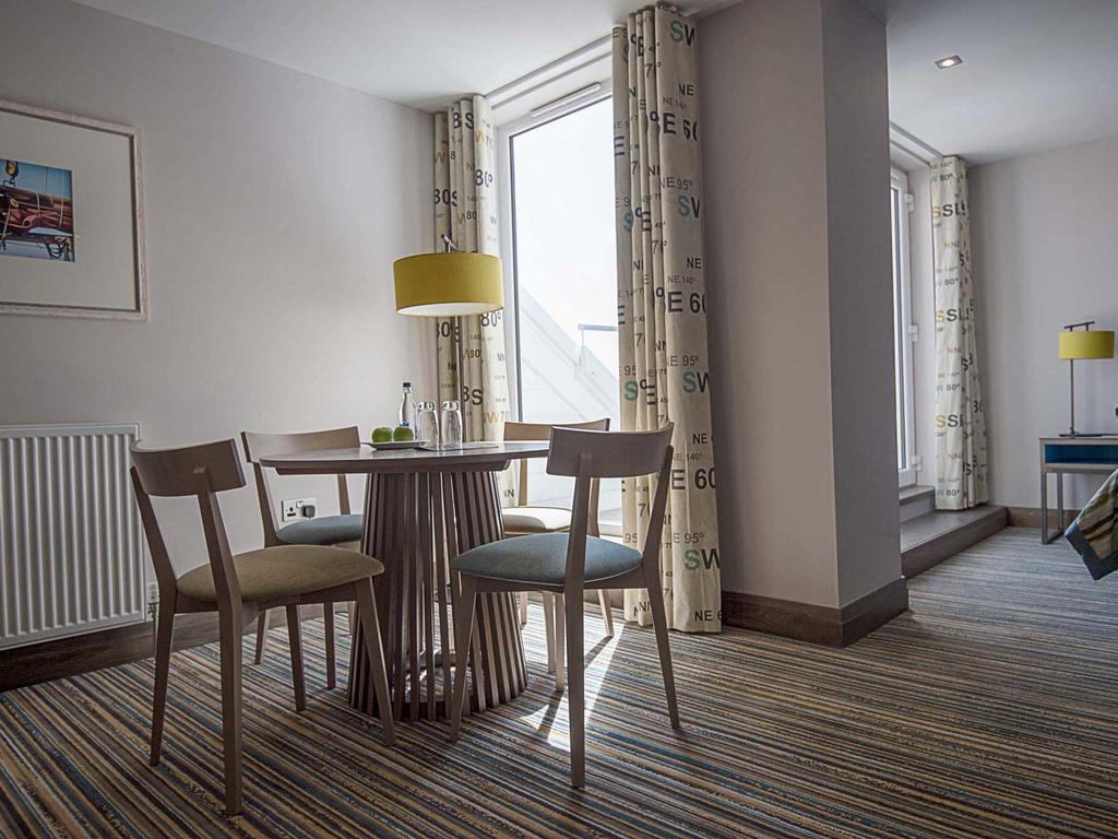 The Waterside Hotel 시밀 외부 사진